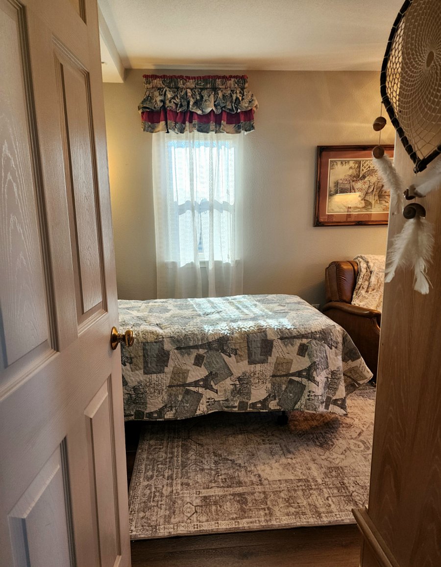 Furnished Finder property 403159_2 photo 8