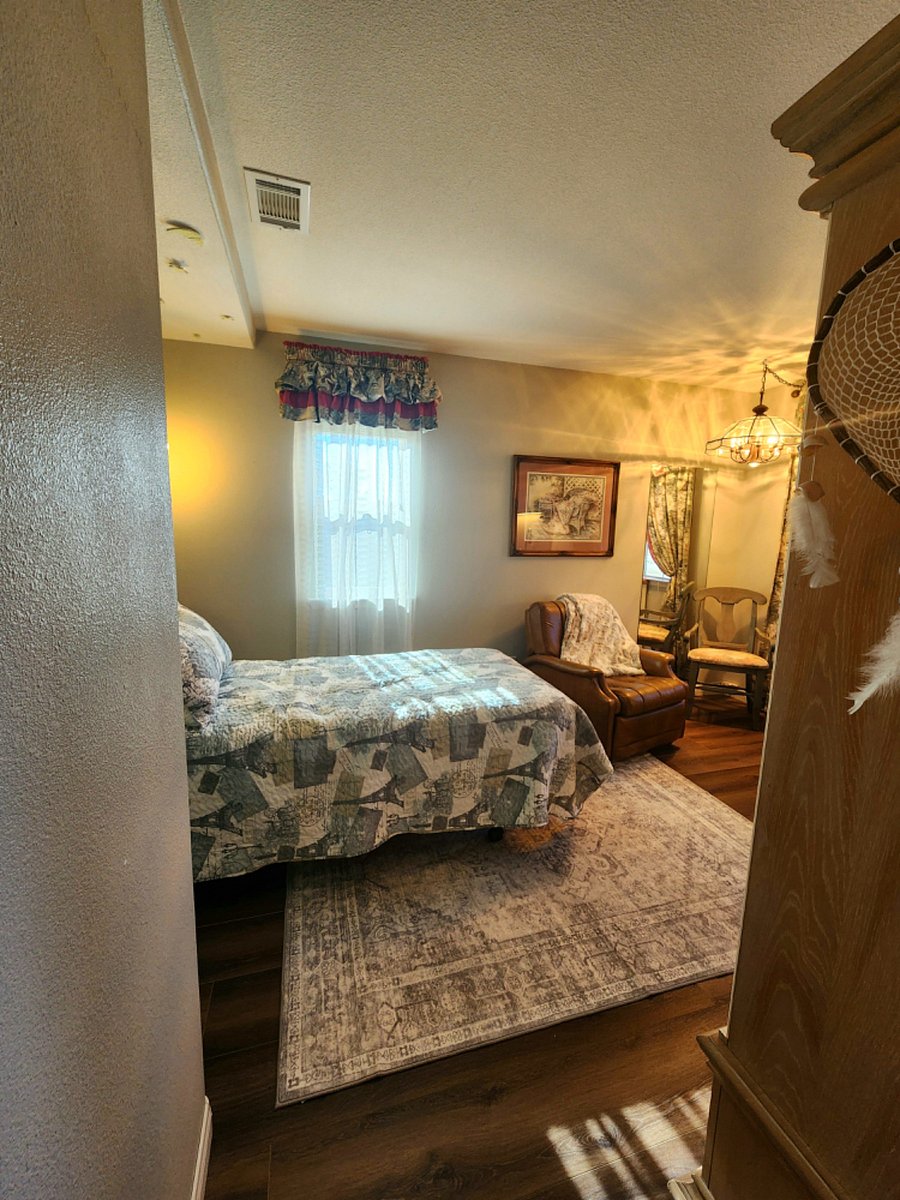 Furnished Finder property 403159_2 photo 3