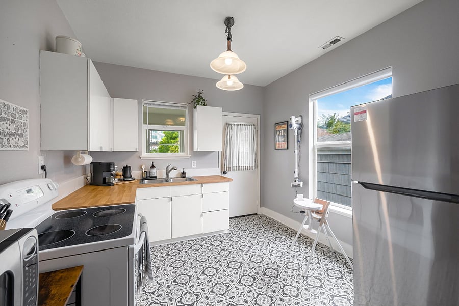 Furnished Finder property 403217_2 photo 15