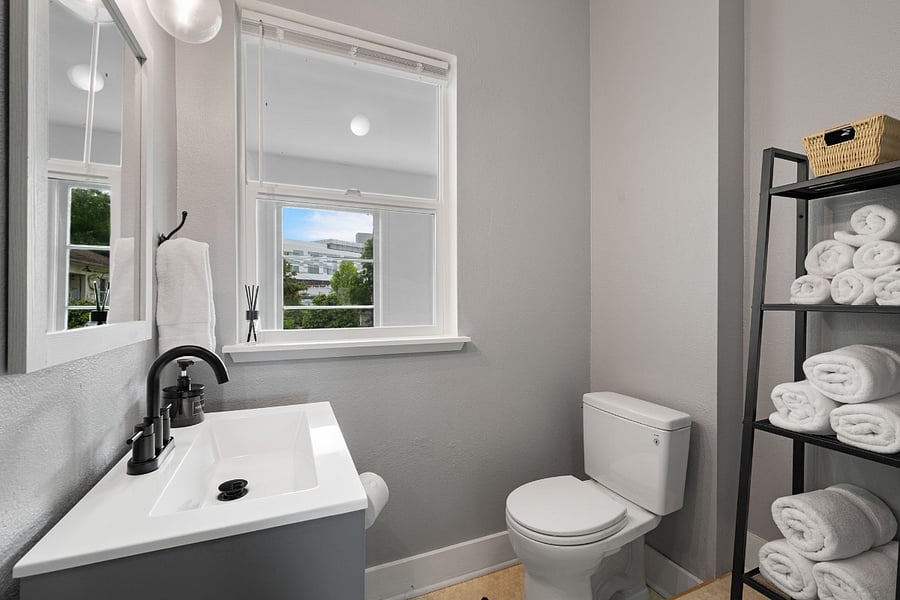 Furnished Finder property 403217_2 photo 45