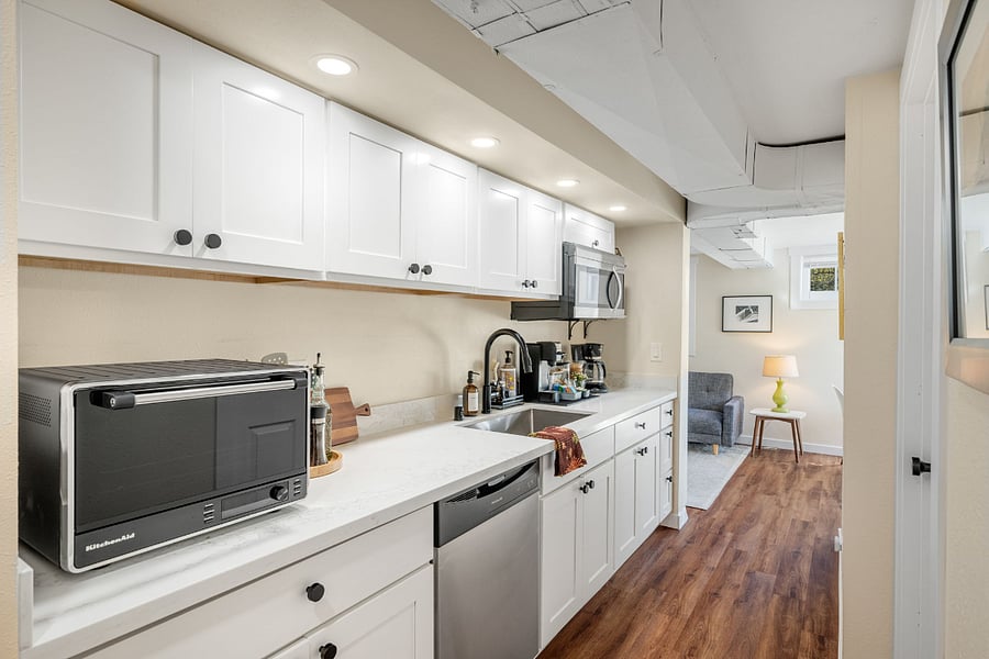 Furnished Finder property 403217_3 photo 12