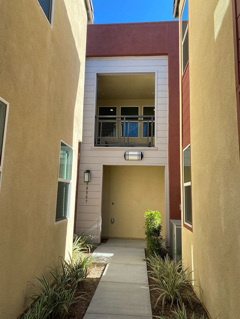 Furnished Finder property 403222_1 photo 25