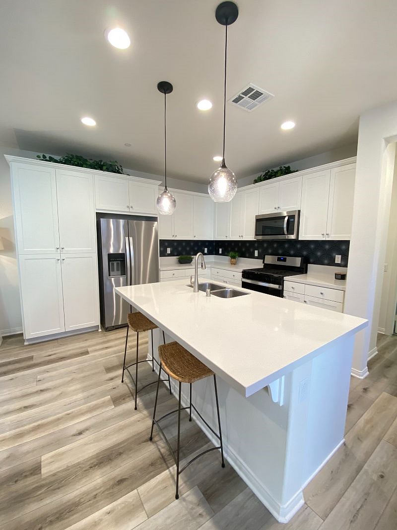 Furnished Finder property 403222_1 photo 4