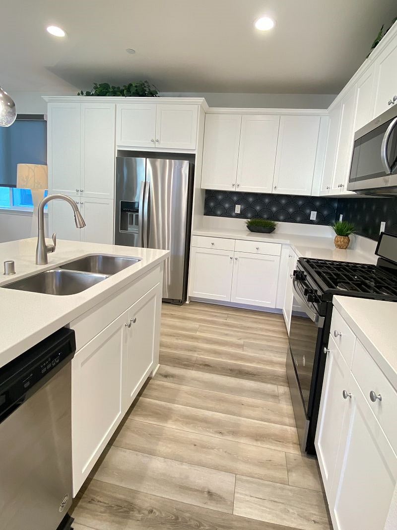 Furnished Finder property 403222_1 photo 6