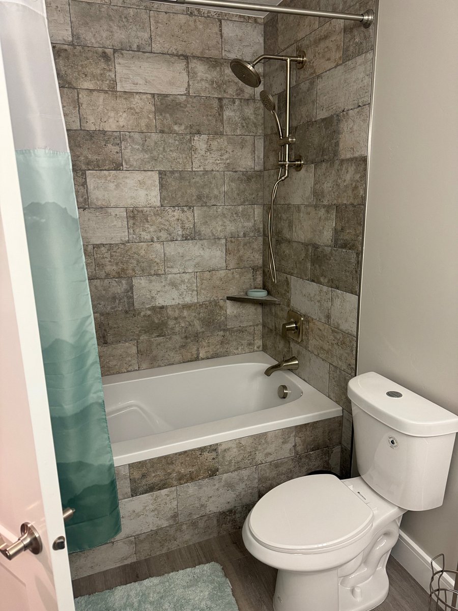 Furnished Finder property 403228_1 photo 4