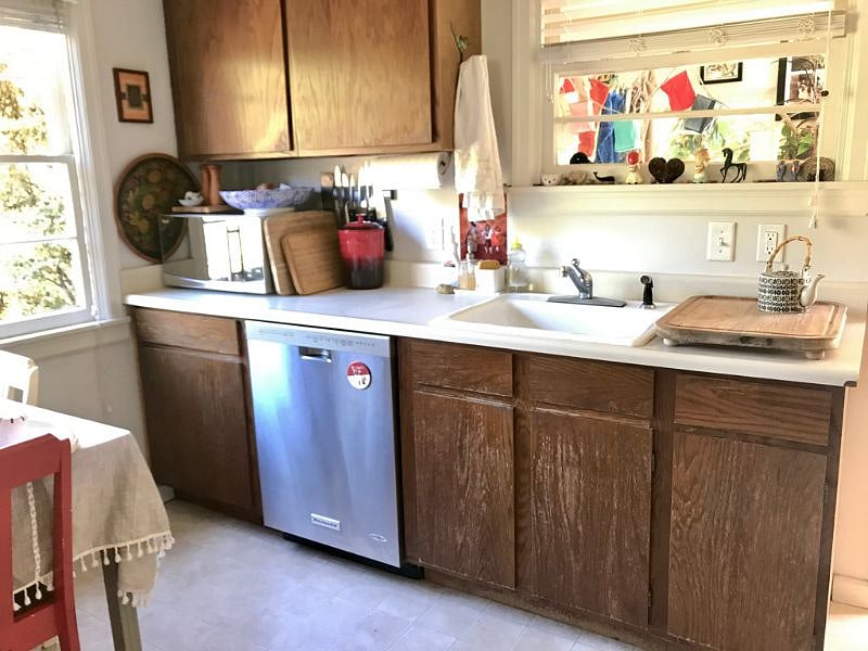 Dishwasher in kitchen
