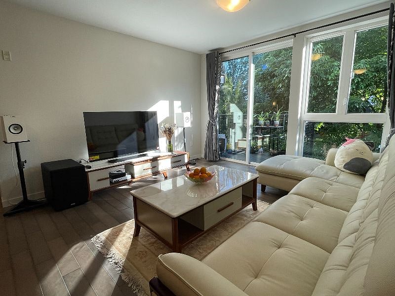 Furnished Finder property 403271_1 photo 3
