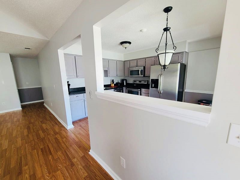 Furnished Finder property 403272_1 photo 6