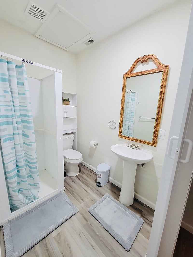 Furnished Finder property 403272_2 photo 2