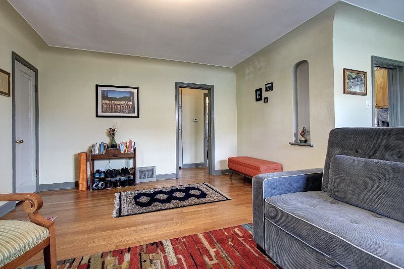 Furnished Finder property 403310_1 photo 3
