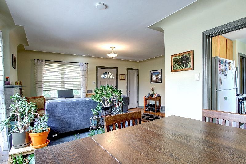 Furnished Finder property 403310_1 photo 5