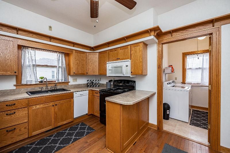 Furnished Finder property 403329_1 photo 5