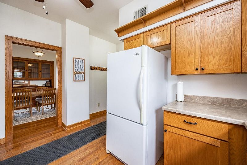 Furnished Finder property 403329_1 photo 17