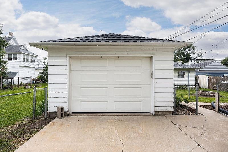 Furnished Finder property 403329_1 photo 28