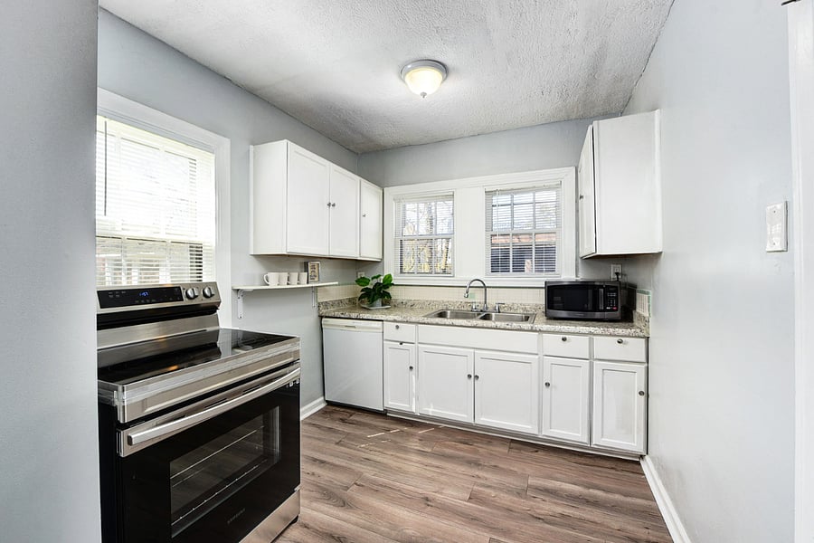 Furnished Finder property 403373_2 photo 11