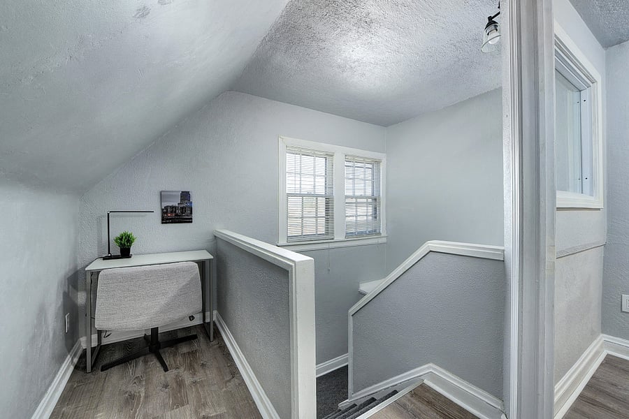 Furnished Finder property 403373_3 photo 6