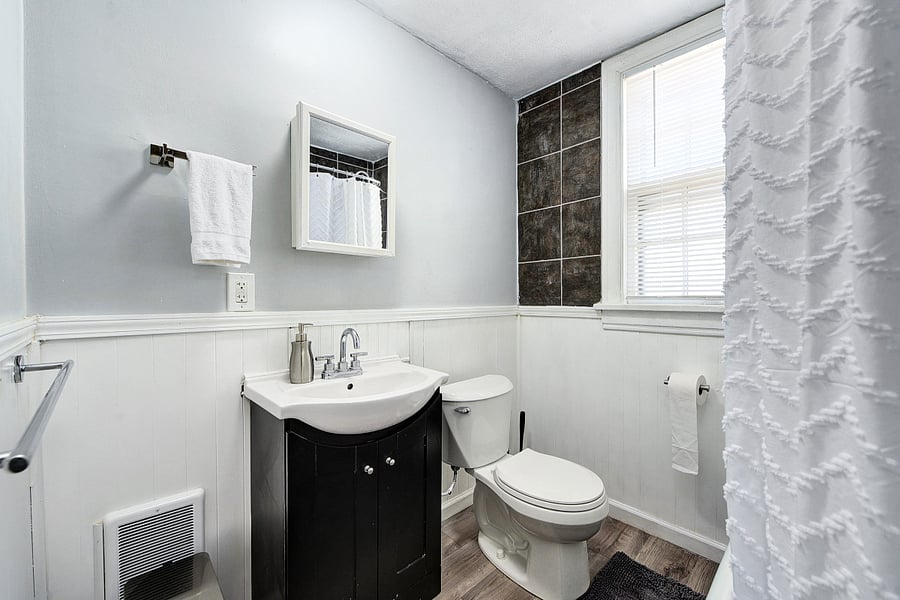 Furnished Finder property 403373_3 photo 9