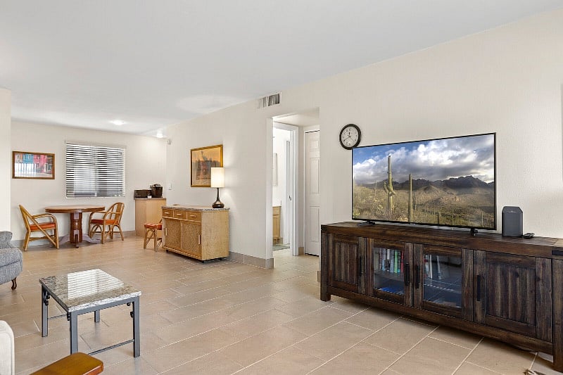 Furnished Finder property 403385_1 photo 3