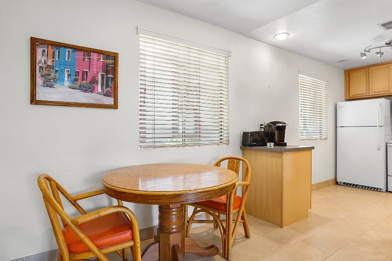 Furnished Finder property 403385_1 photo 4