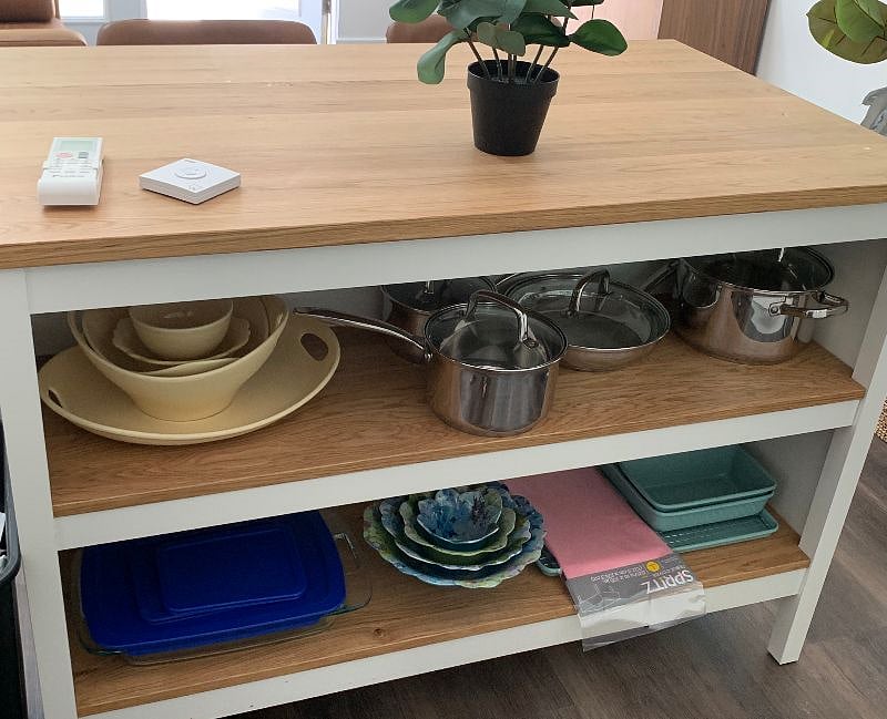 Cooking supplies and serving pieces