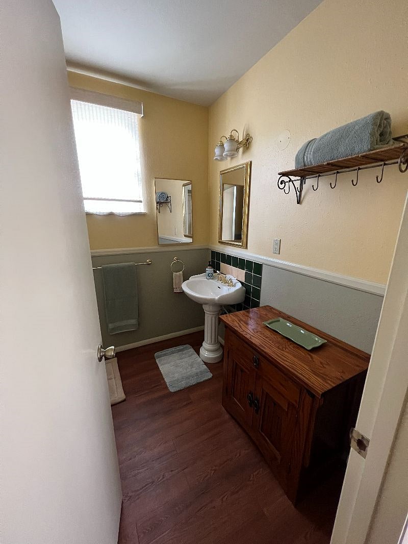 Furnished Finder property 403417_1 photo 12