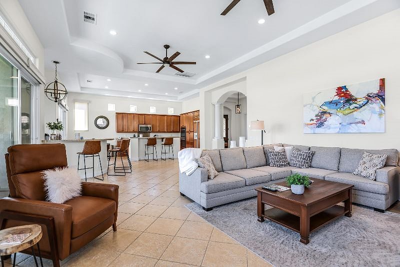 Furnished Finder property 403420_1 photo 4