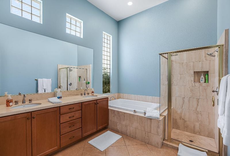 Furnished Finder property 403420_1 photo 8