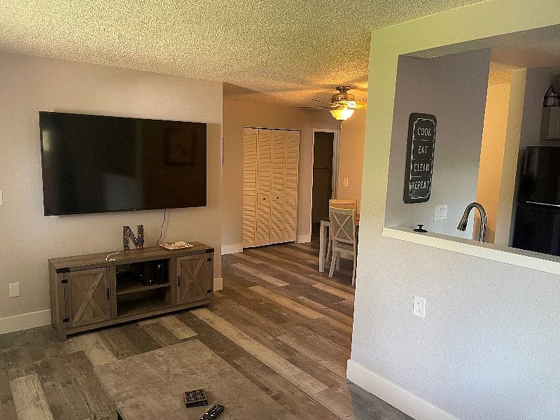 Furnished Finder property 403455_1 photo 3