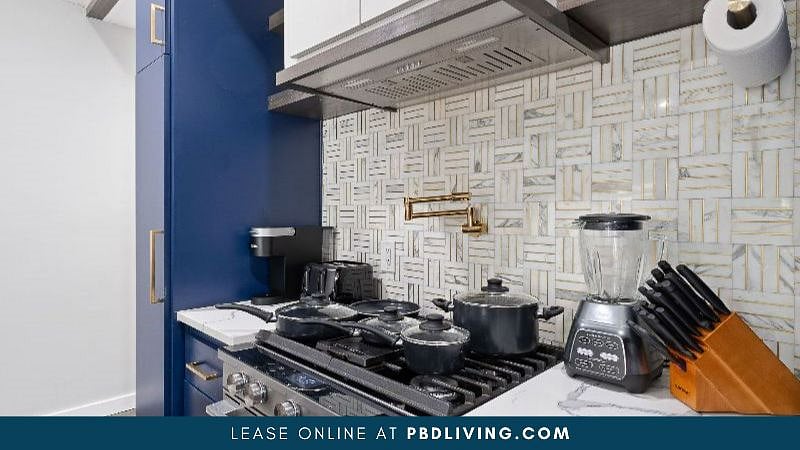Furnished Finder property 403466_1 photo 39