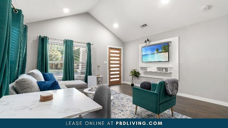 Furnished Finder property 403466_1 photo 42