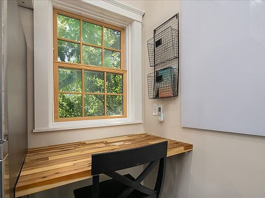 Furnished Finder property 403484_1 photo 10