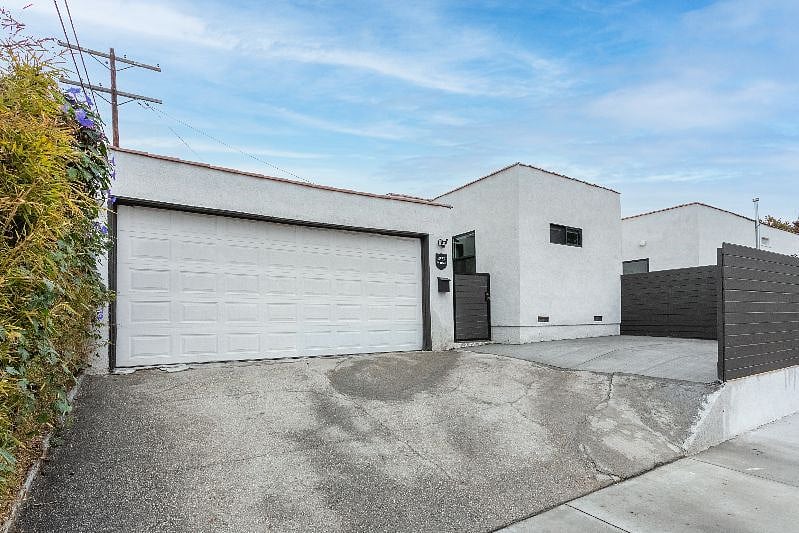 Furnished Finder property 403525_1 photo 13