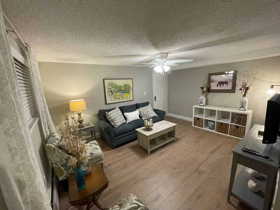 Furnished Finder property 403526_1 photo 3