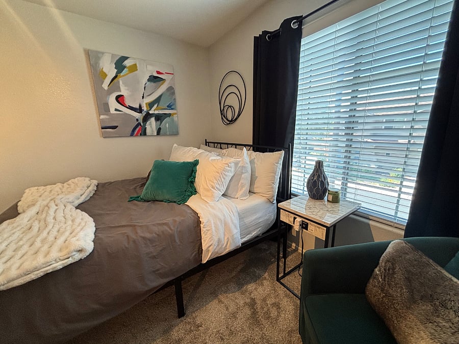 Furnished Finder property 403537_1 photo 9