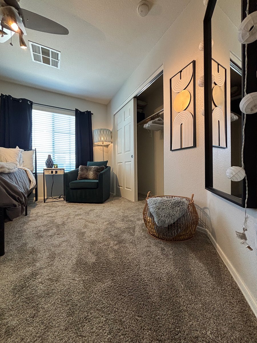 Furnished Finder property 403537_1 photo 12
