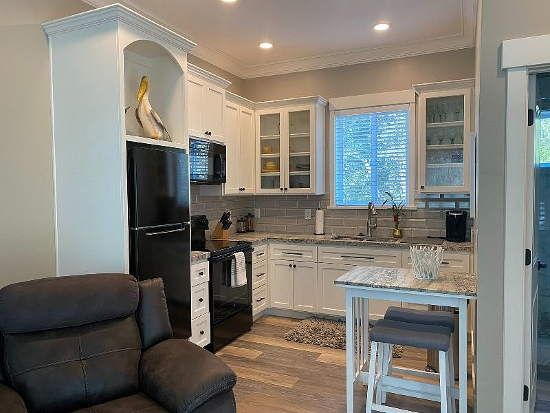 Furnished Finder property 403569_1 photo 4