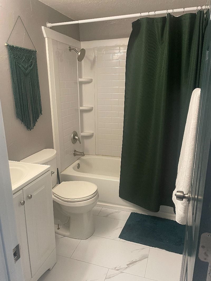 Furnished Finder property 403584_2 photo 5