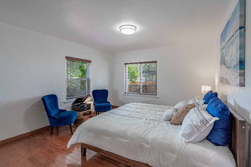 Furnished Finder property 403591_1 photo 8