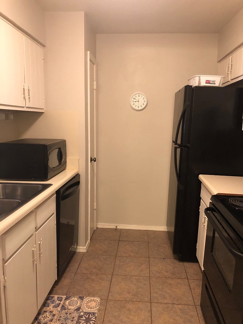 Furnished Finder property 403659_1 photo 5