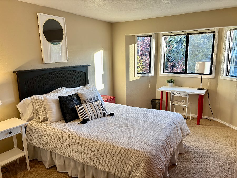 Furnished Finder property 403675_1 photo 17