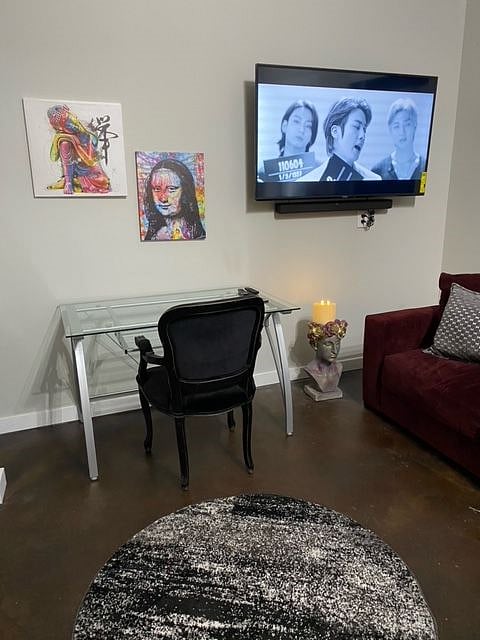 Furnished Finder property 403782_1 photo 6