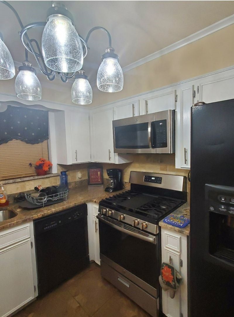 Furnished Finder property 403806_1 photo 11