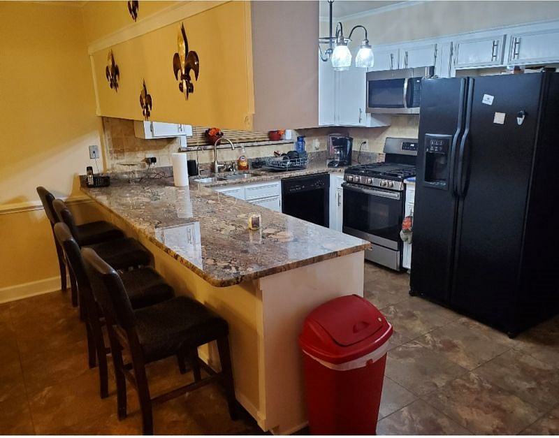 Furnished Finder property 403806_1 photo 9