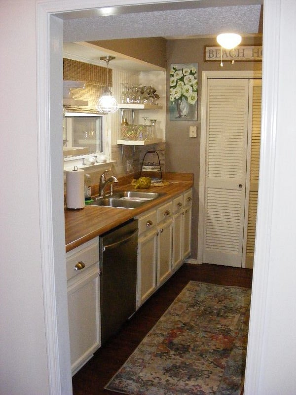 Furnished Finder property 403818_1 photo 5