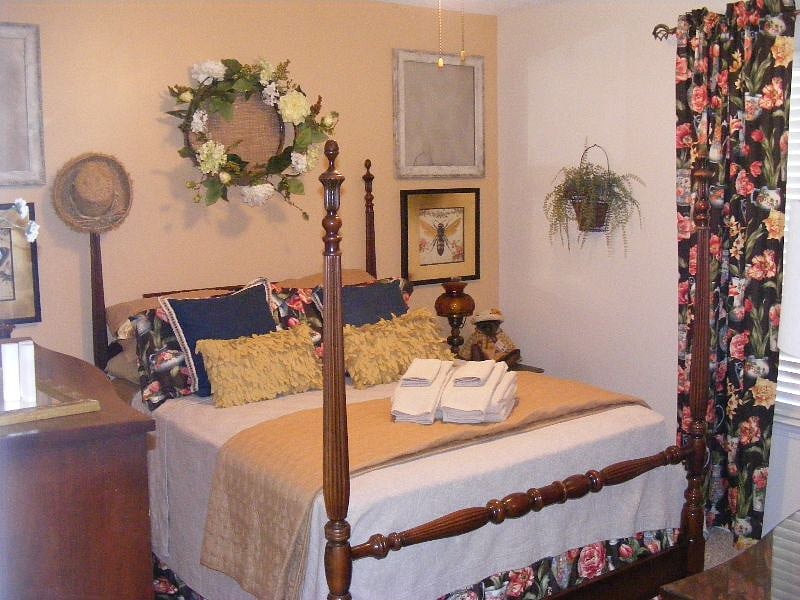 Furnished Finder property 403818_1 photo 10
