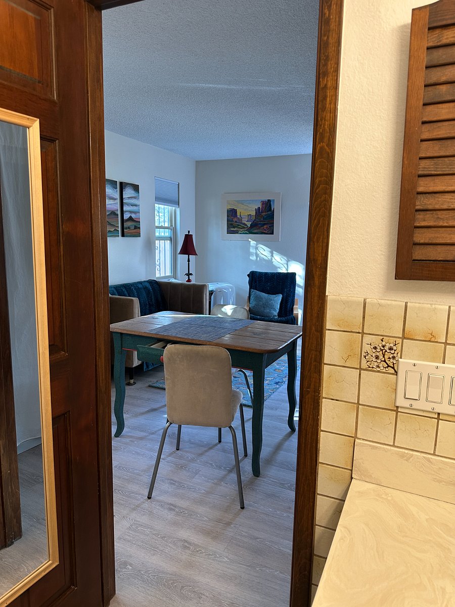 Furnished Finder property 403826_1 photo 8