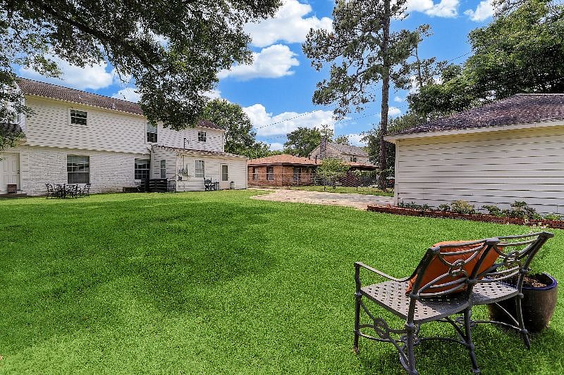 Furnished Finder property 403837_1 photo 22