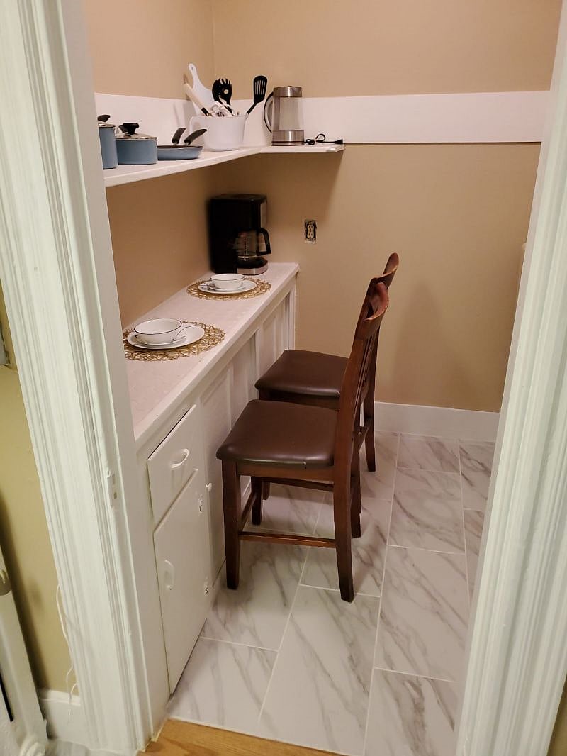 Furnished Finder property 403847_1 photo 11
