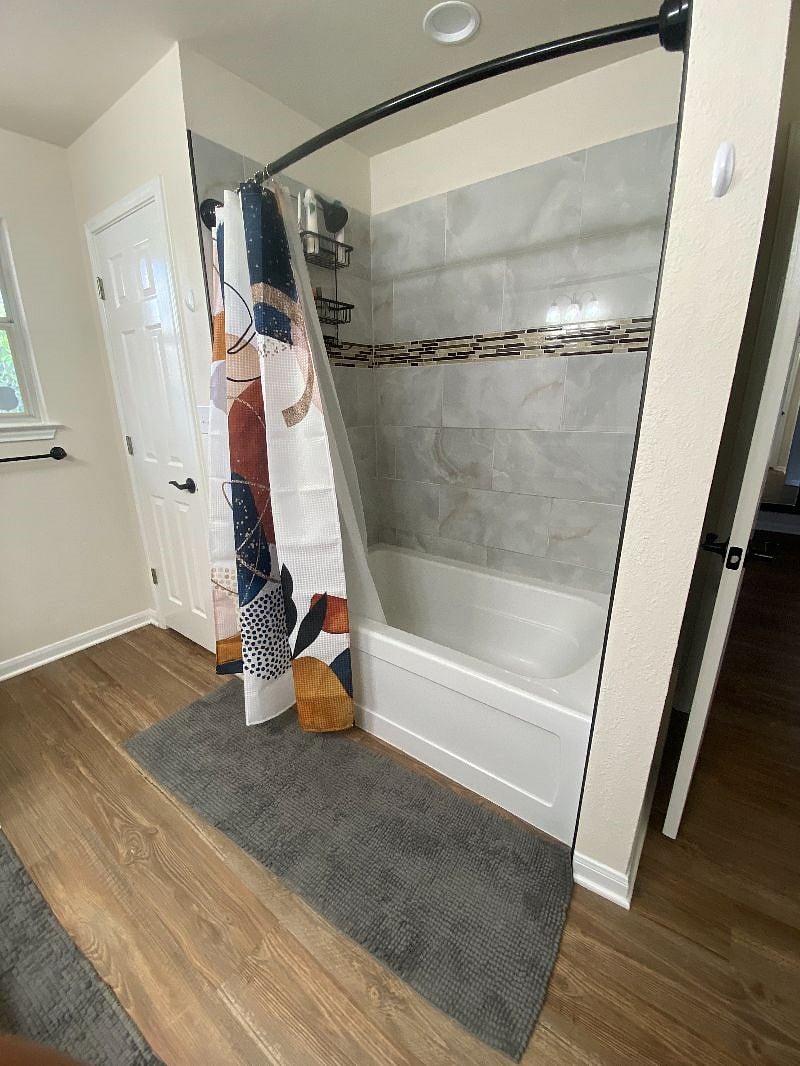 Furnished Finder property 403849_1 photo 15