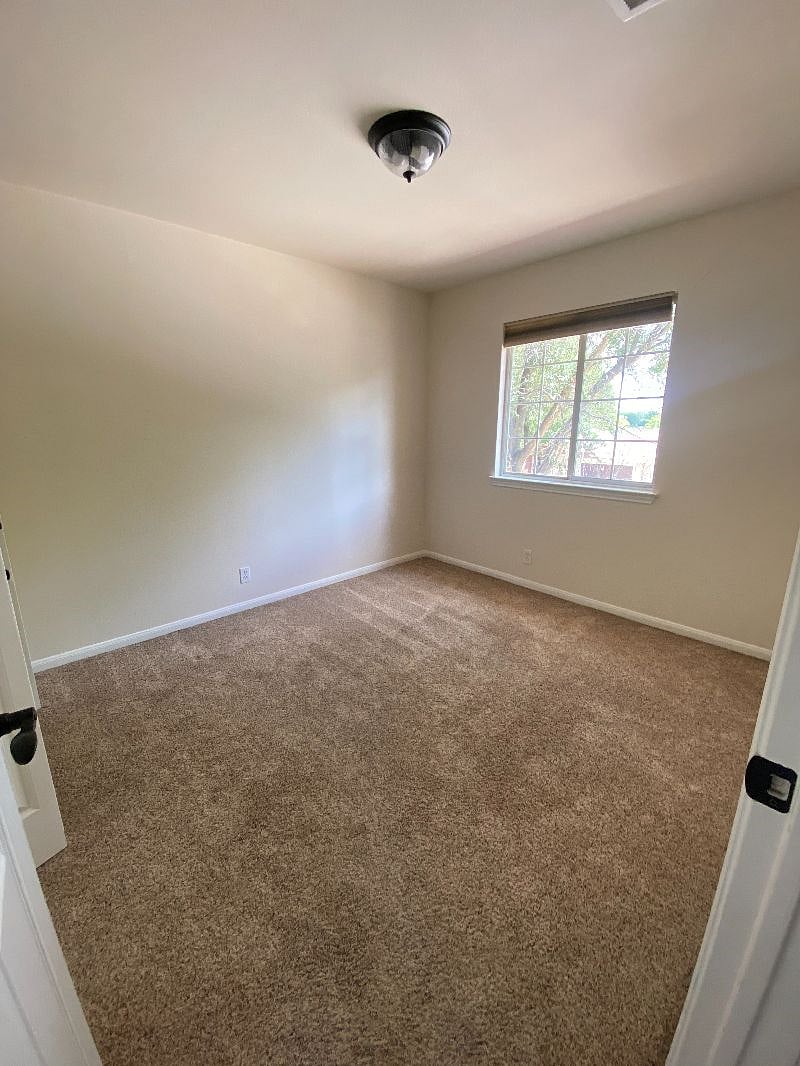 Furnished Finder property 403849_1 photo 20